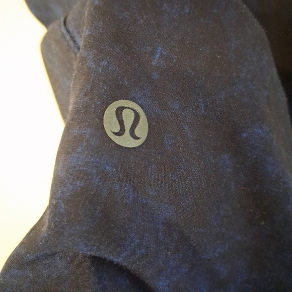 Lululemon T.H.E. Short 7" *LinerlessGravel Dust True Navy Multi Size Large - Picture 4 of 14